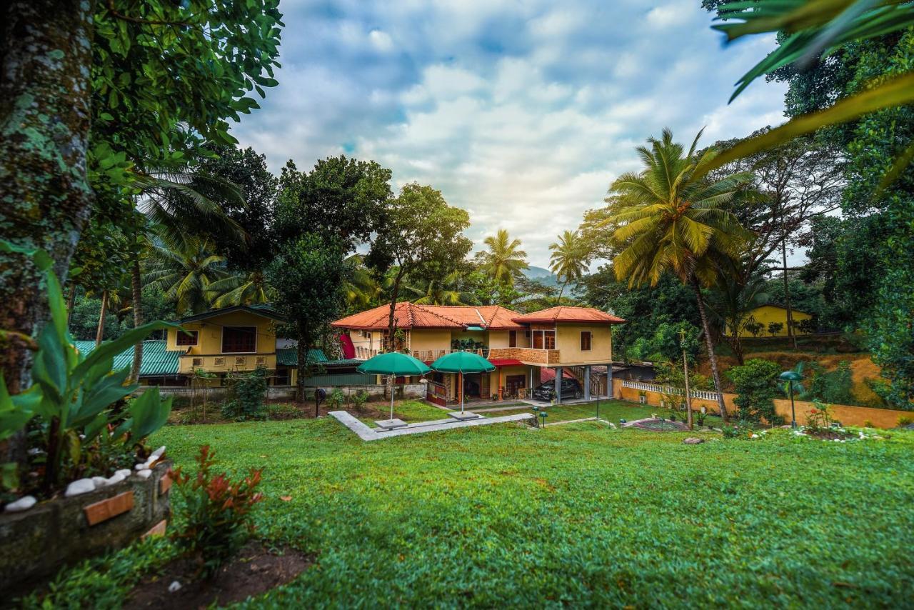 Mahaweli View Bungalow Kandy Eksteriør billede