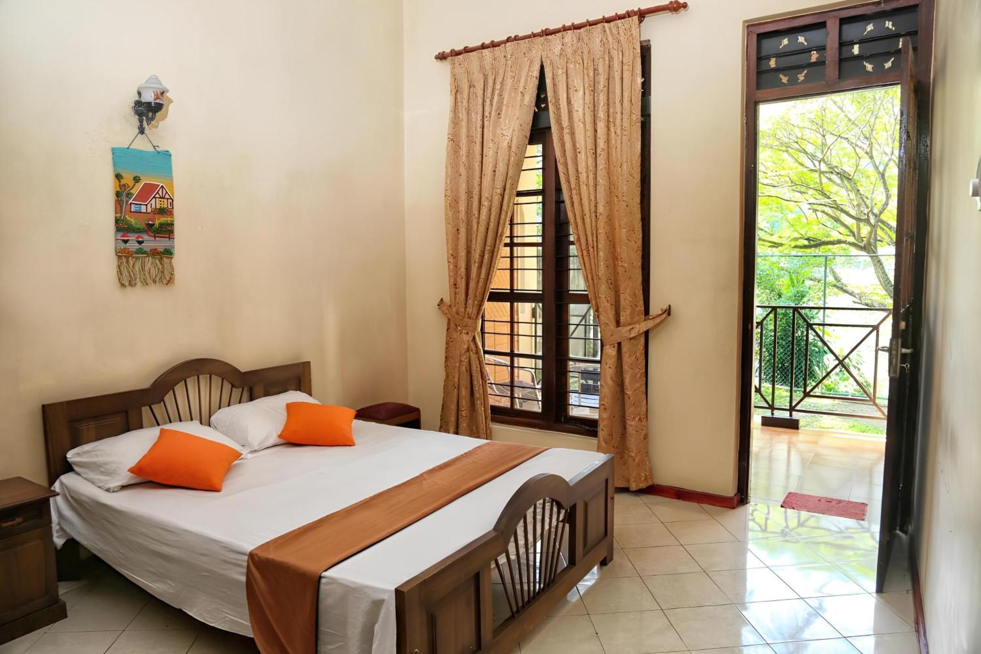 Mahaweli View Bungalow Kandy Eksteriør billede
