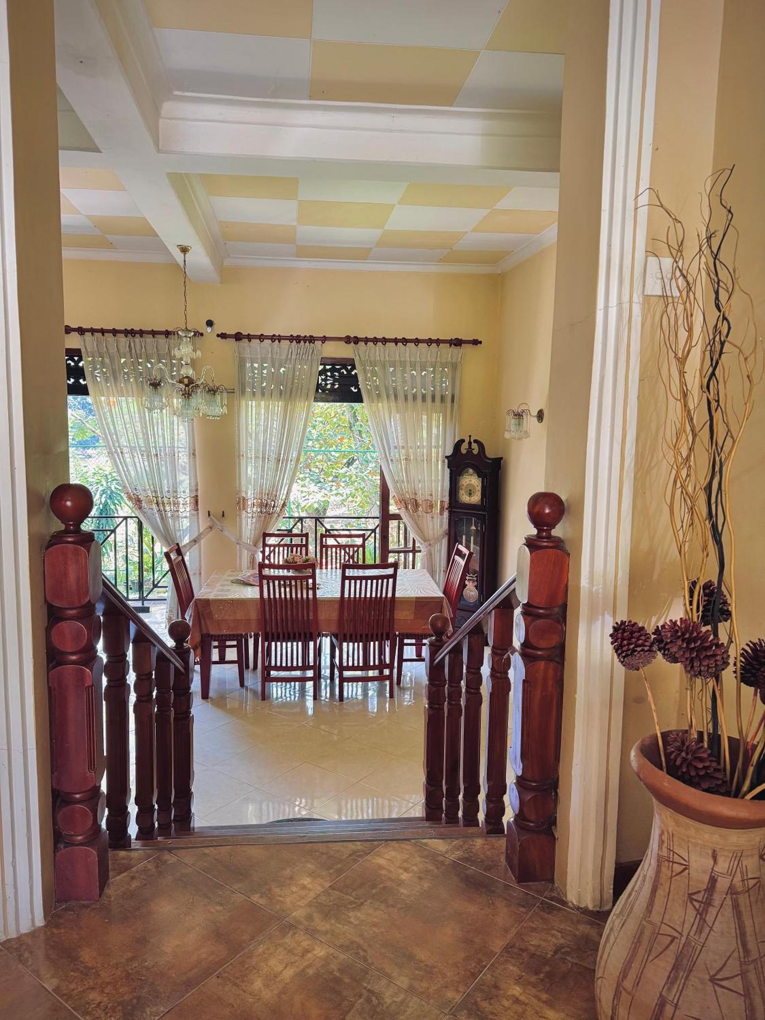 Mahaweli View Bungalow Kandy Eksteriør billede